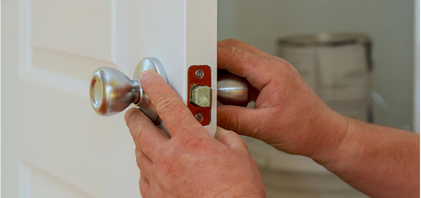 AAA Locksmiths For lock Replacement in West Covina, California